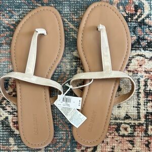 Old Navy Women's Tan Sandals
